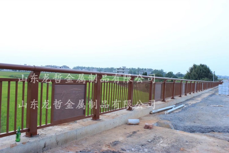 南昌?；韬虼蟮缞A護欄工程案例